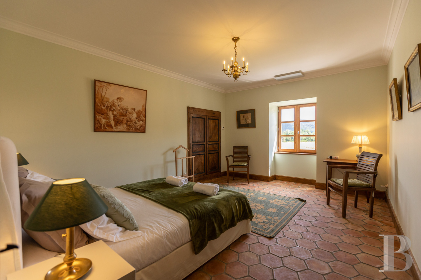 A former 17th-century farmhouse in the shadow of a chateau, in Saint-Alban-Auriolles in the Ardèche - photo  n°14